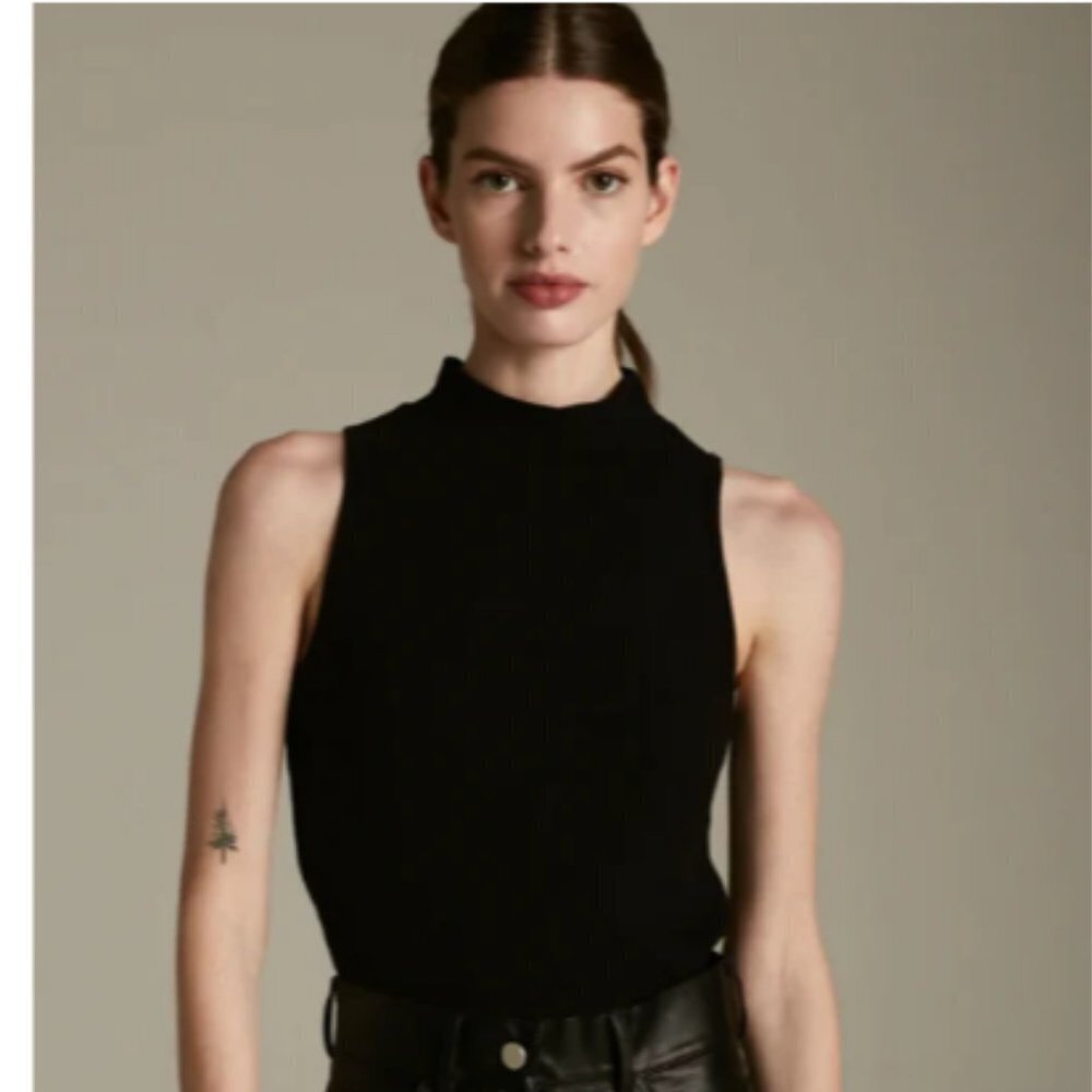 Deluc Willa Black ribbed knit turtleneck sleeveless  crop top Medium